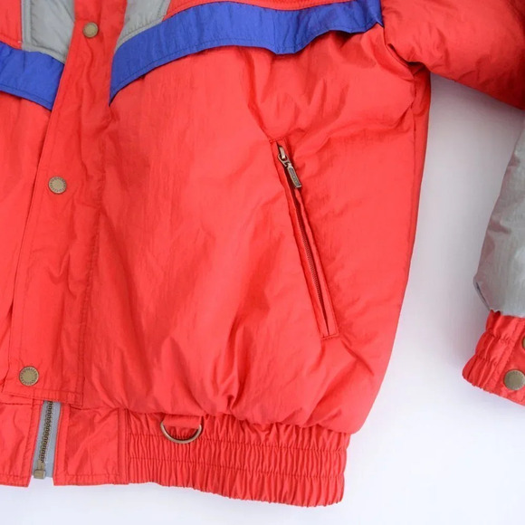 Vintage Y2K Descente Red & Grey Ski Jacket - Picture 13 of 14